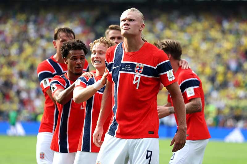 Seleção perde inúmeras chances e vê astro norueguês marcar duas vezes. Amarelinha, batida pCom Haaland 