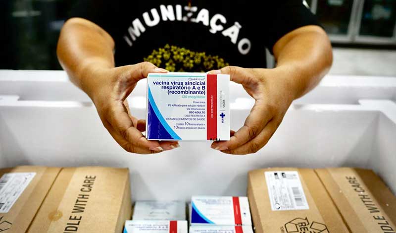 Imunização oferece proteção imediata aos recém-nascidos.
