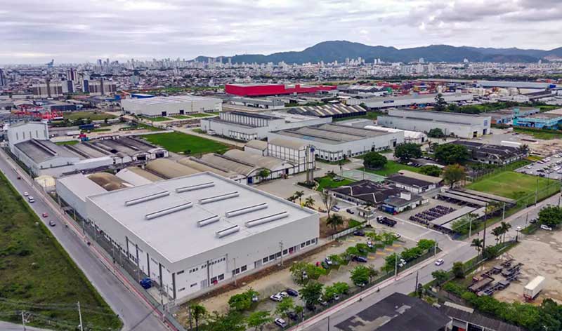Segundo CNI, 76% das empresas citam taxas elevadas como entrave.