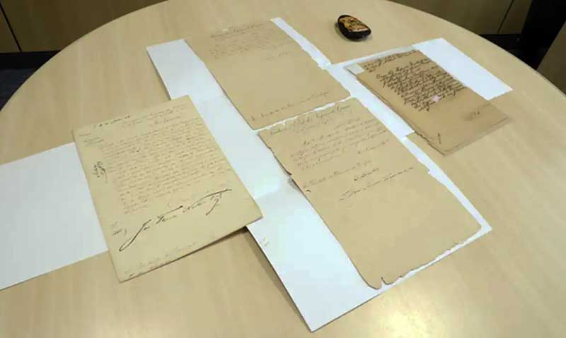 Itens foram identificados em lotes anunciados em leilão.